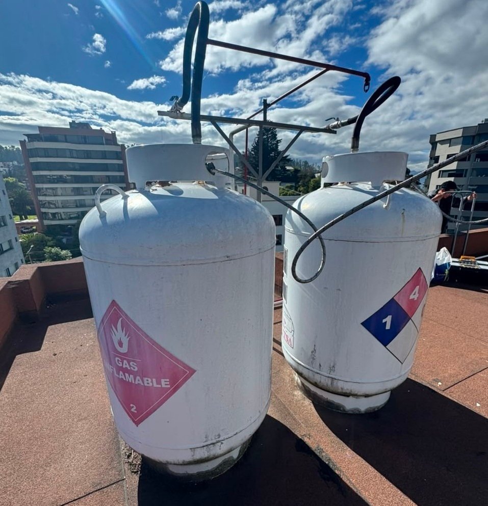 Cilintros de Gas GLP antes de su mantenimiento